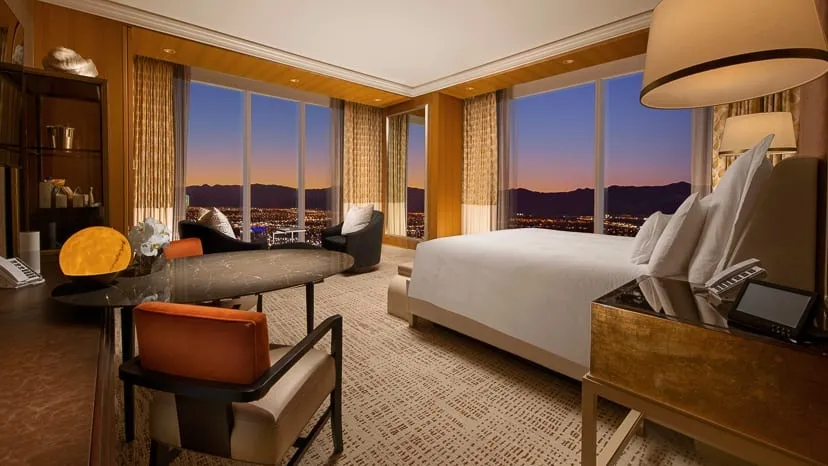 Wynn Panoramic Corner King · official photograph