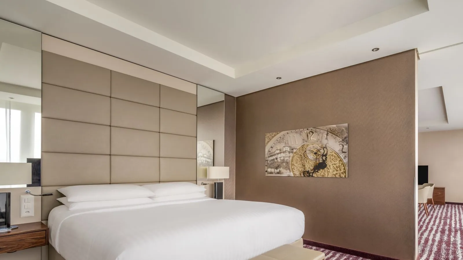Panorama Suite, M Club lounge access, Suite, 1 King, Sofa bed, Lake Zurich view, Main Building