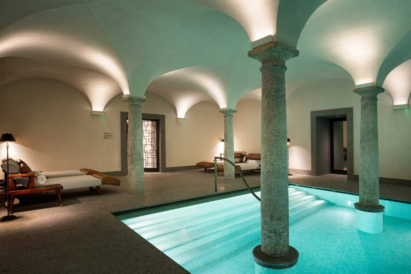 The Longevity Spa pool beneath the historic vaults of Portrait Milano