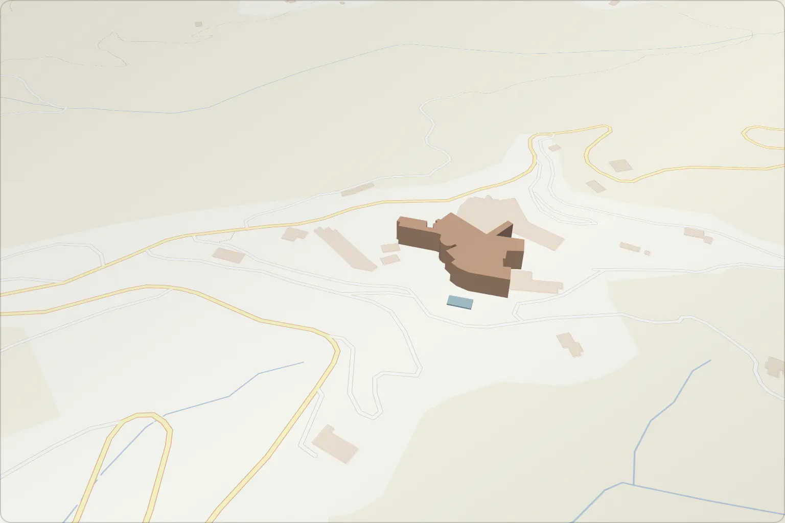 Mappa della collina del Ciocco: il Renaissance Tuscany Il Ciocco, la piscina esterna sulla terrazza, i parcheggi e la direzione di Barga